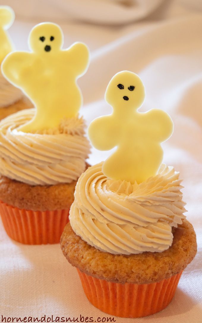 Cupcakes rellenos de manzana