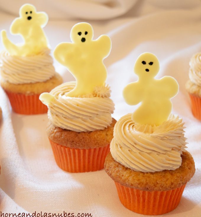 Cupcakes rellenos de manzana para halloween