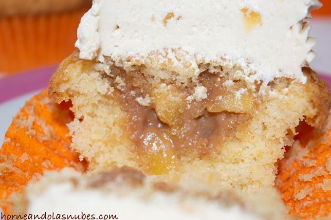 Cupcakes rellenos de manzana para halloween