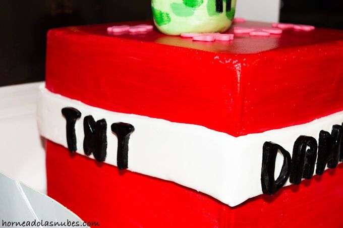 Tarta TNT Tarta TNT